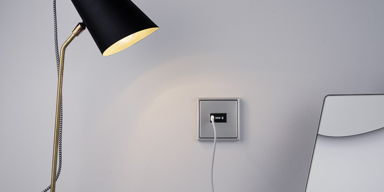 Ladegerät USB PD 60 bei ONE-Ihr Elektro-Service GmbH in Weiden