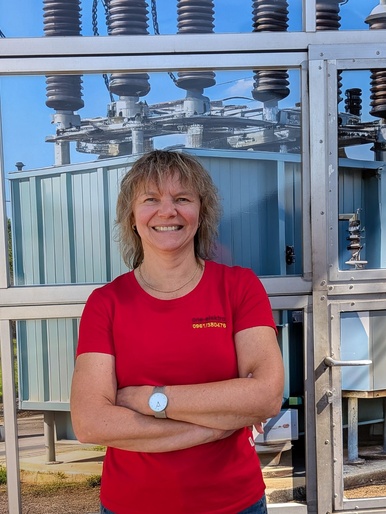 Martina Egeter bei ONE-Ihr Elektro-Service GmbH in Weiden