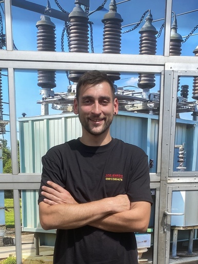 Thomas Hoffmann bei ONE-Ihr Elektro-Service GmbH in Weiden