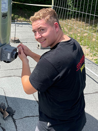 Felix Körber bei ONE-Ihr Elektro-Service GmbH in Weiden