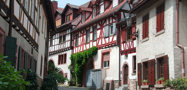 Altbau­sanierung bei ONE-Ihr Elektro-Service GmbH in Weiden